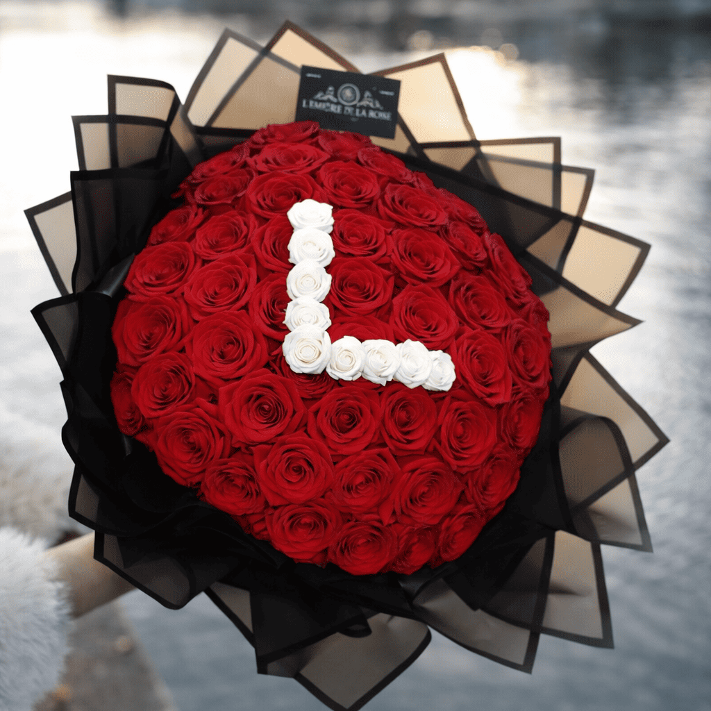 Bouquet Initiales - Roses fraîches